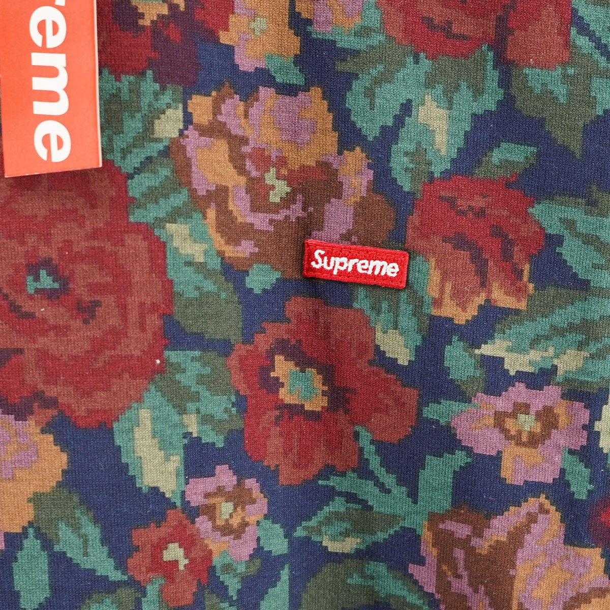 Supreme(シュプリーム) 20AW Small Box Tee Digi Floral スモールボックスロゴ Tシャツ Ｄｉｇｉ Ｆｌｏｒａｌ  デジタルフローラル サイズ 16｜【公式】カインドオルオンライン ブランド古着・中古通販【kindal】