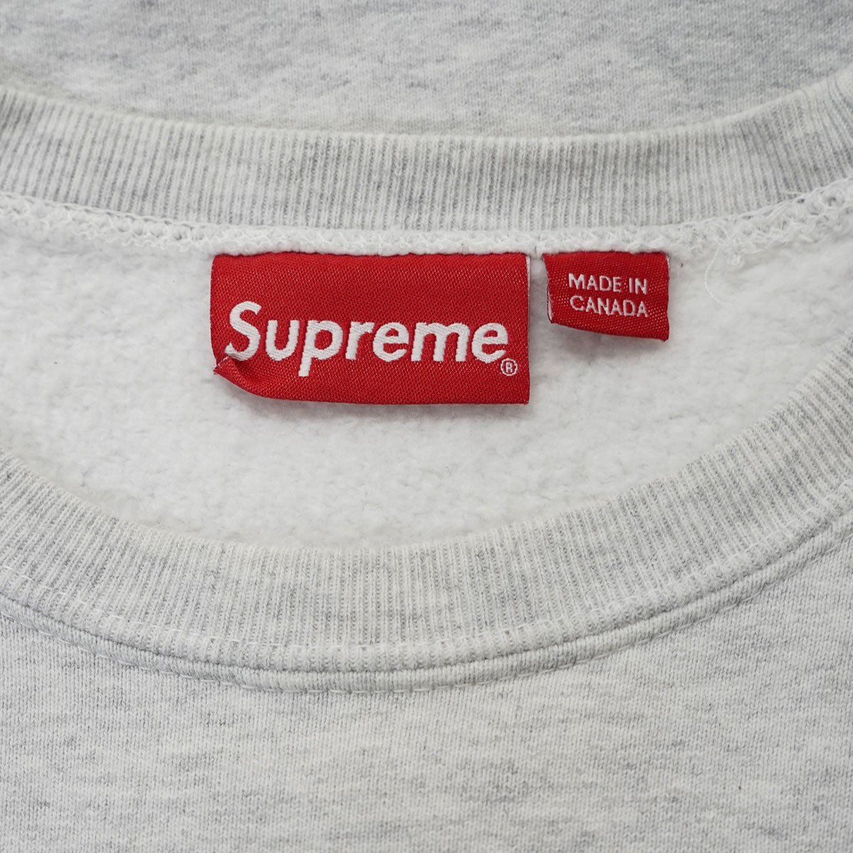 Supreme(シュプリーム) 18AW World Famous Crewneck ワールド フェイマス クルーネック スウェット