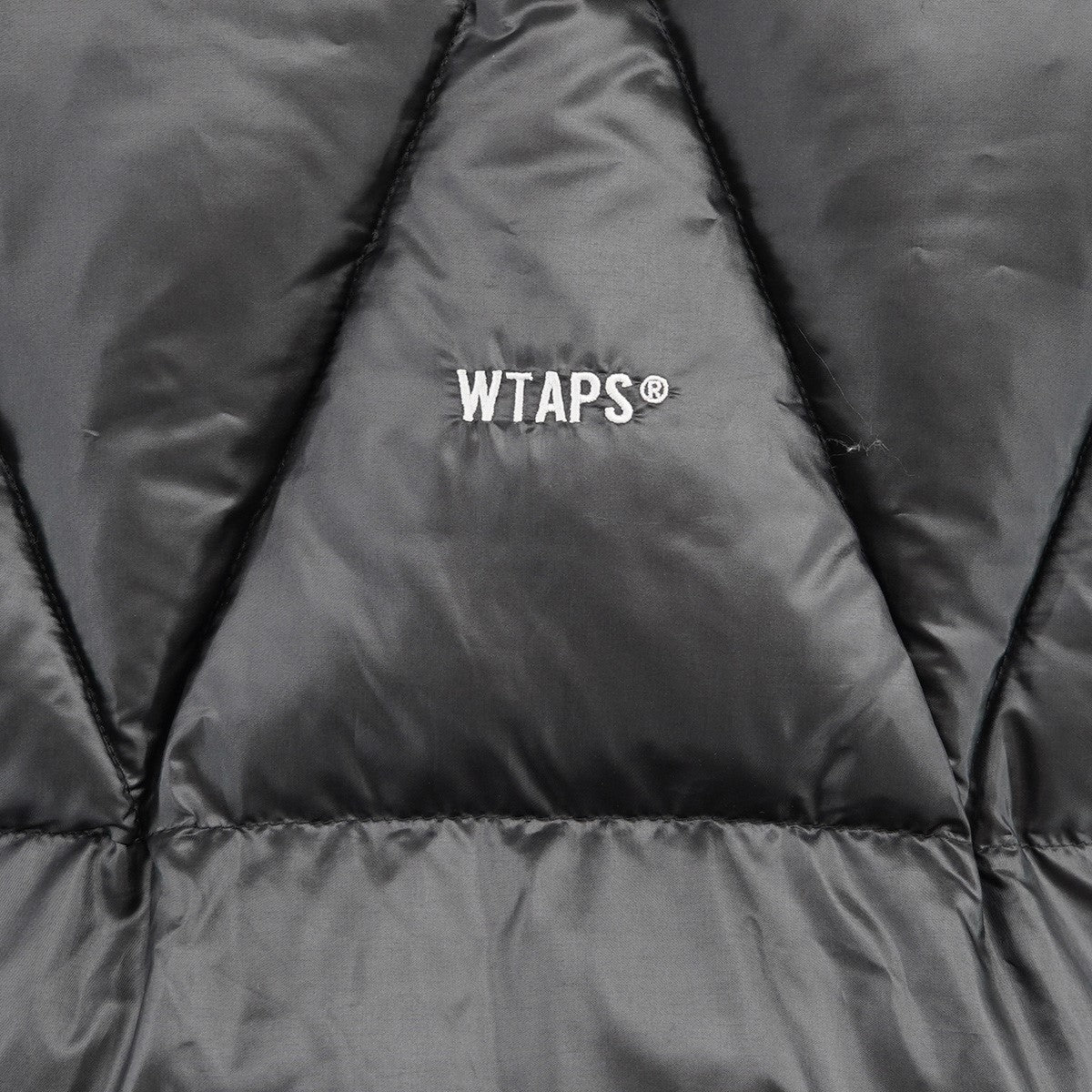 WTAPS(ダブルタップス) 22AW Bivouac Vest Poly Taffeta Fortless ロゴ ダウンベスト 定価47300円  222BRDT-JKM01 ブラック サイズ X01｜【公式】カインドオルオンライン ブランド古着・中古通販【kindal】