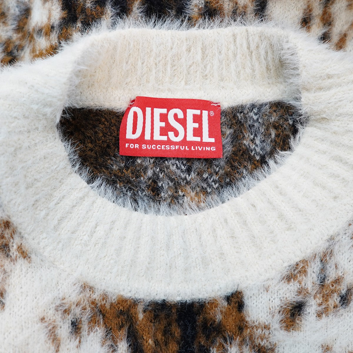 DIESEL by Glenn Martens(ディーゼル グレン・マーティンス) 24AW k-itello アニマル レオパード ニット  A15190 定価72600円 ブラウン サイズ L｜【公式】カインドオルオンライン ブランド古着・中古通販【kindal】