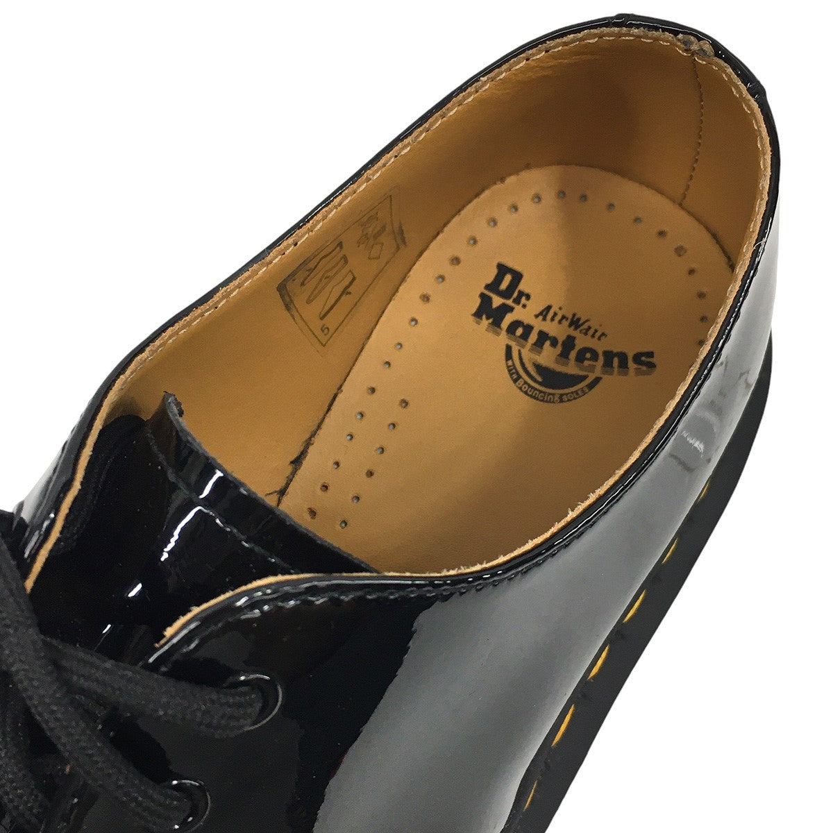 Dr．Martens(ドクターマーチン) 10084 3ホール パテントレザー エナメル ダービーシューズ 靴 ブラック サイズ UK4  (23CM)｜【公式】カインドオルオンライン ブランド古着・中古通販【kindal】