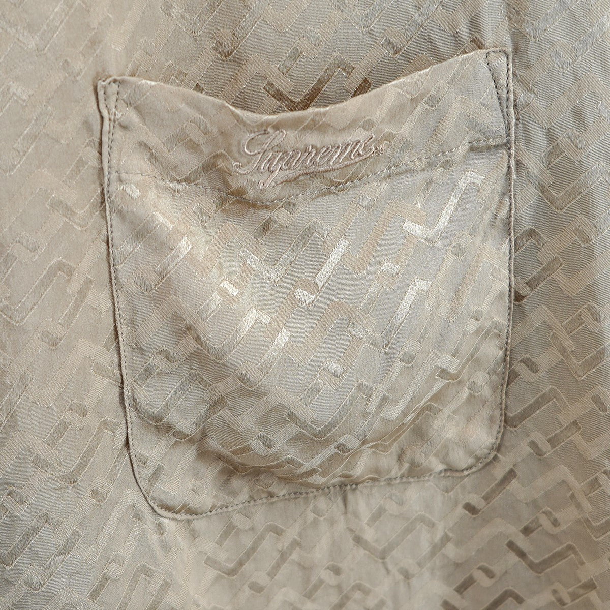 トップス Supreme Tonal Monogram Silk S/S Shirt M Tonal Monogram Silk S/S Shirt – Supreme