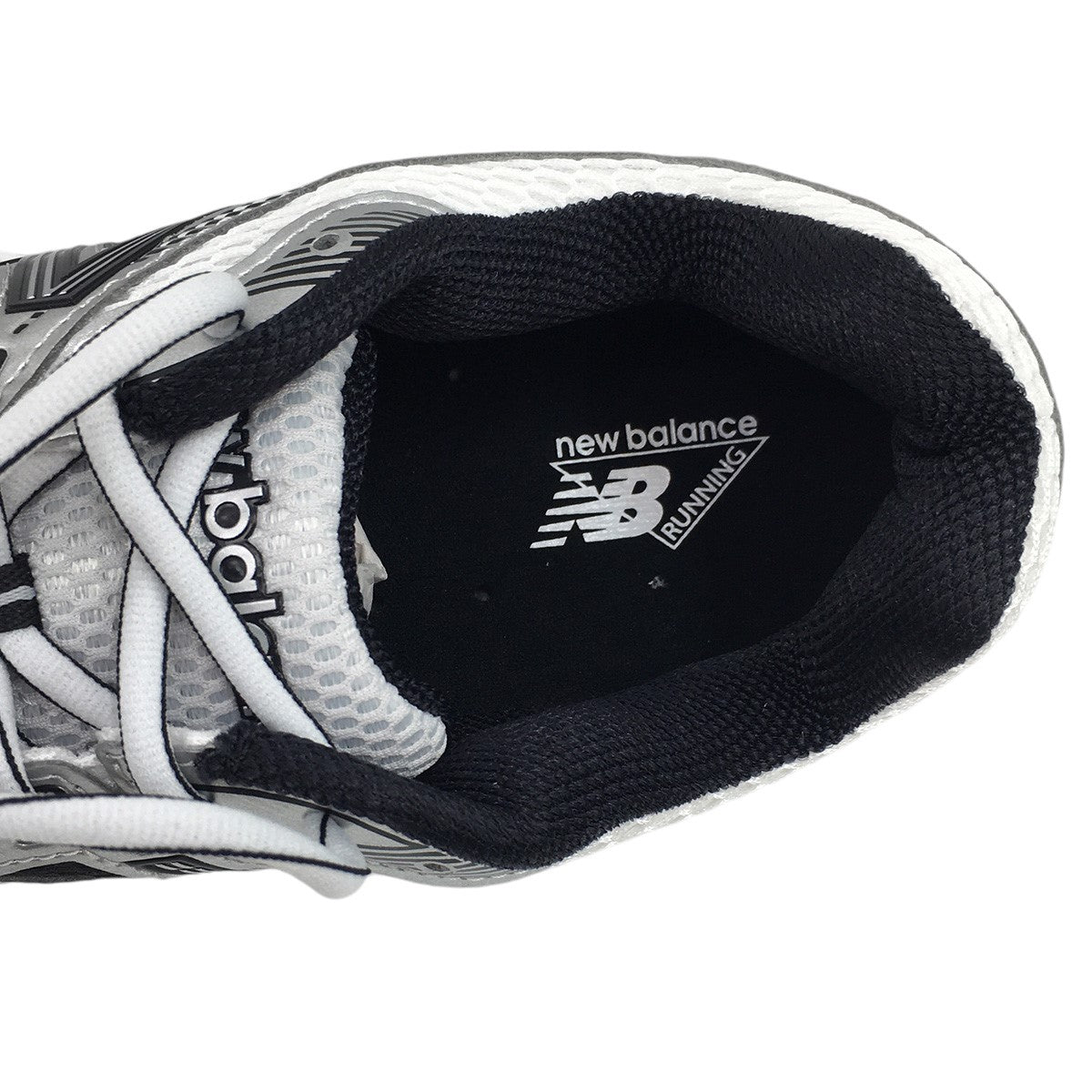 ニューバランスのML860XD GREY 23SS-S スニーカー シューズ 靴です。 NEW BALANCE 古着・中古 シューズ アイテム