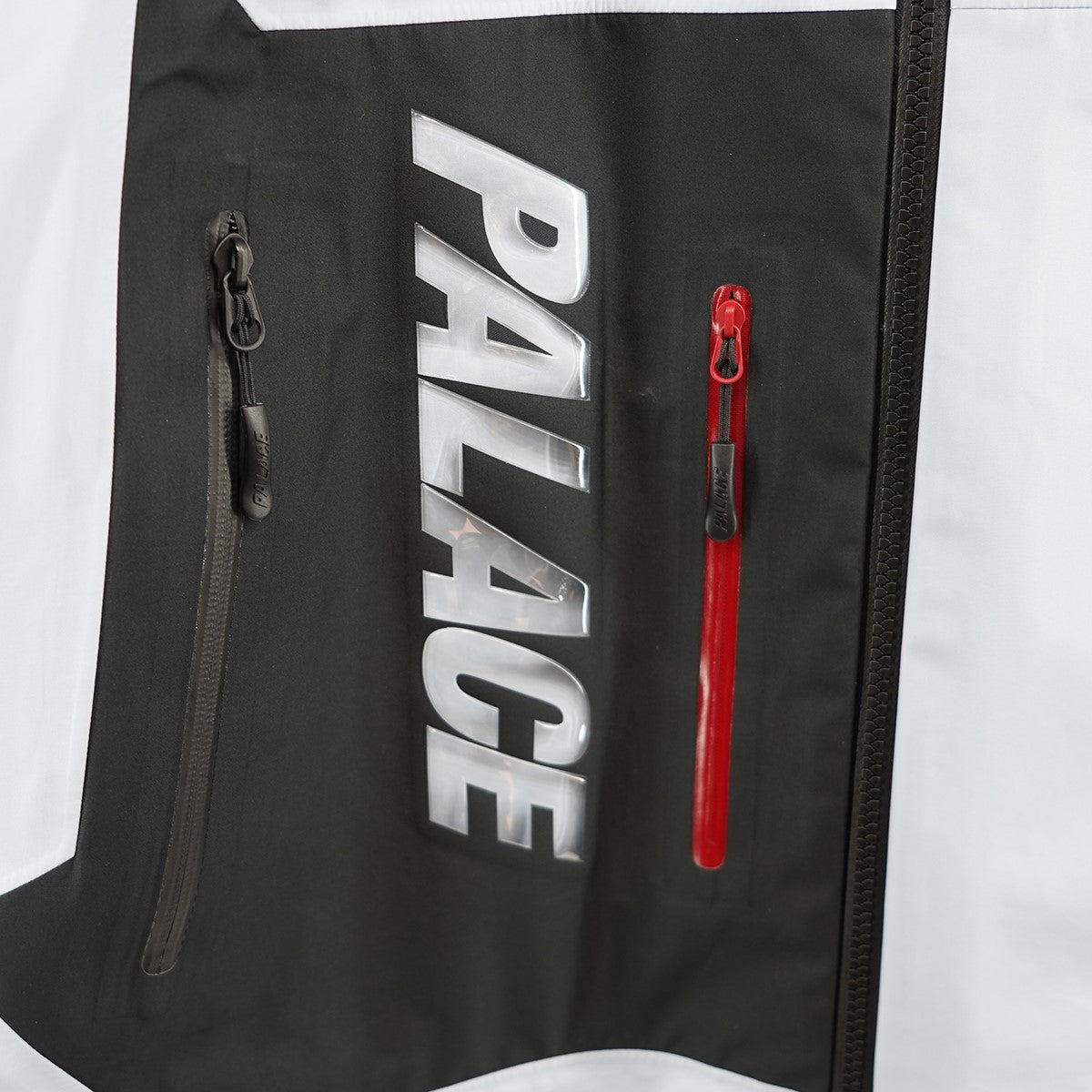PALACE(パレス) 24SS Gore-Tex 3L JacketGTX ゴアテックス ロゴ