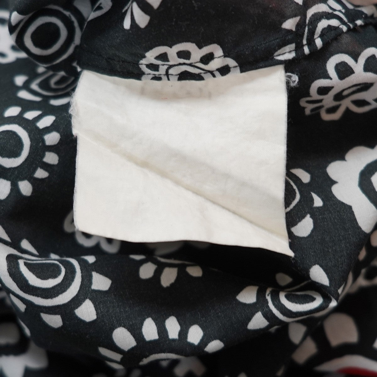 BLACK COMME des GARCONS 花柄シャツ BLACK COMME des GARCONS（ブラックコムデギャルソン）の「花柄