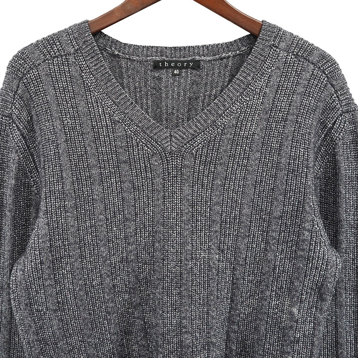 セオリーリュクス カシミヤ100% Vネックニットセーター グレー セオリーリュクス カシミヤ100% Vネックニットセーター グレー