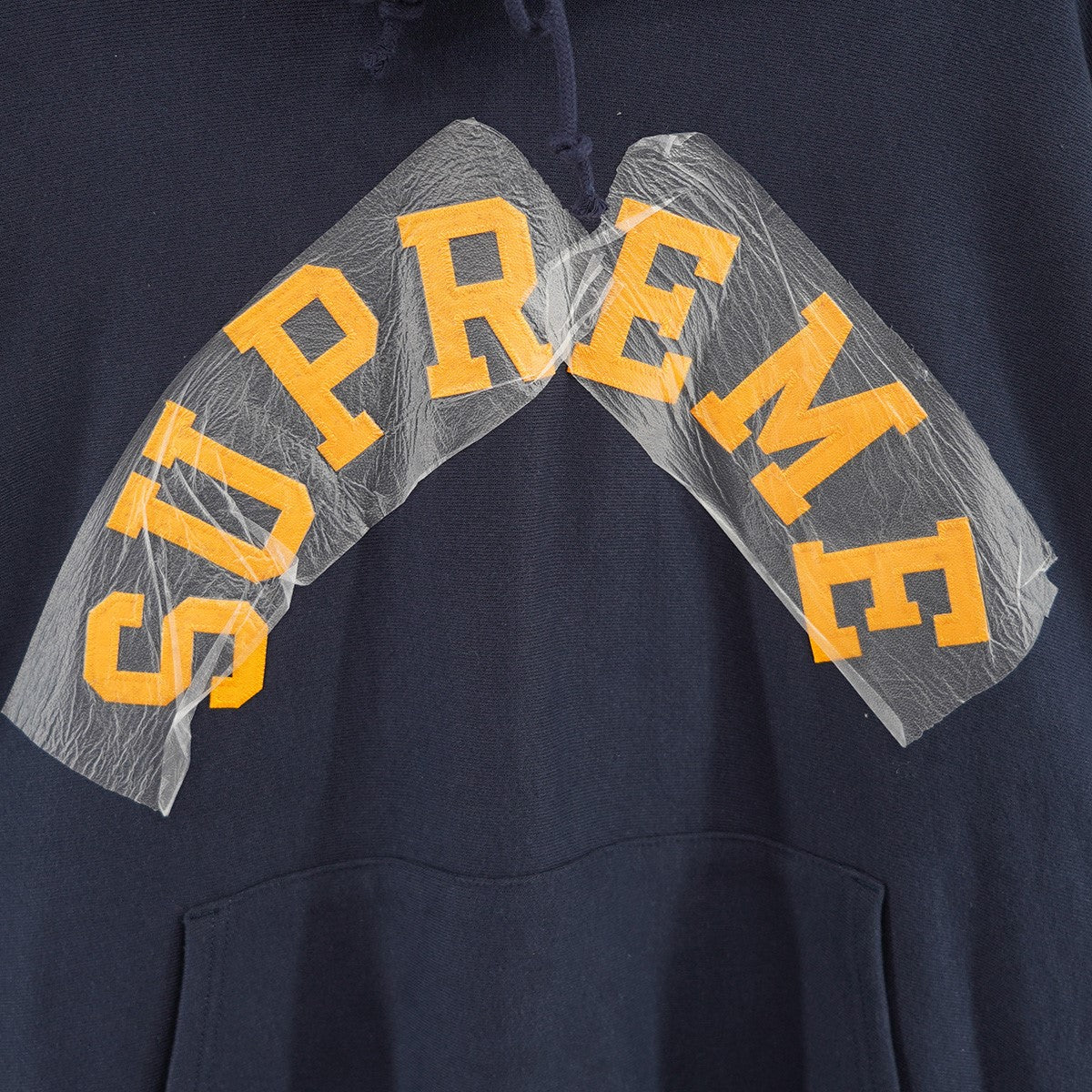 Supreme(シュプリーム) 20AW Stripe Velour Half Zip Pulloverロゴ