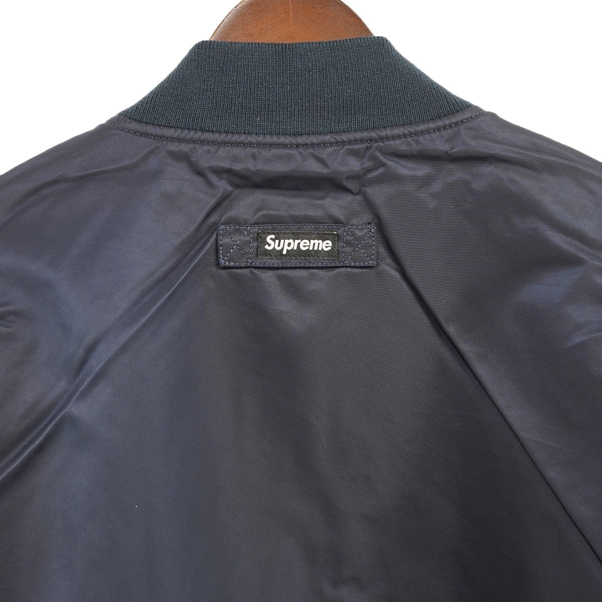 Supreme(シュプリーム) 24SS 2-in-1 MA-1 + Vest Navyロゴ エム