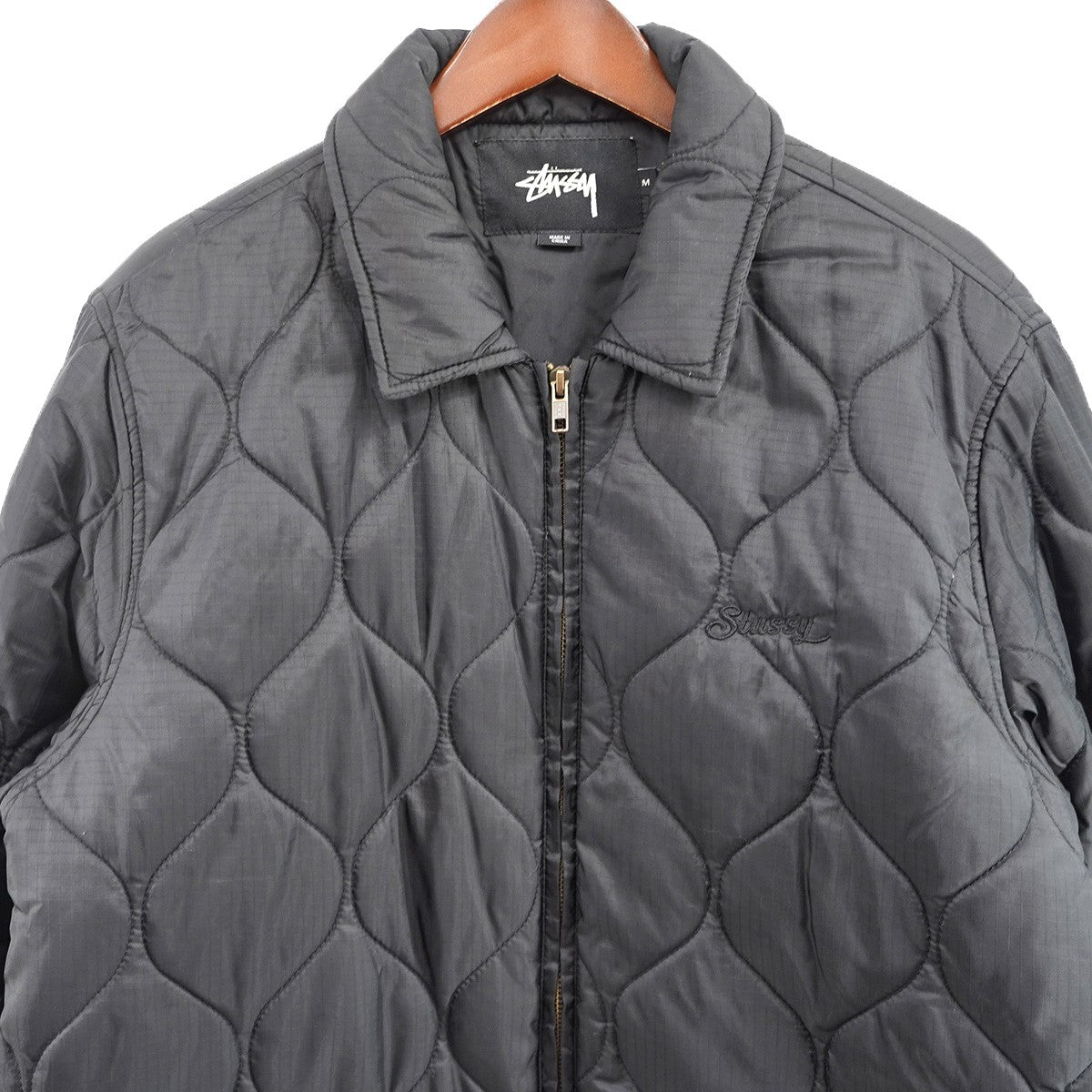 ステューシー　ワンポイント刺繍ロゴキルティングジャケット STUSSY ステューシー ジャケット メンズ Work(stussy JKT