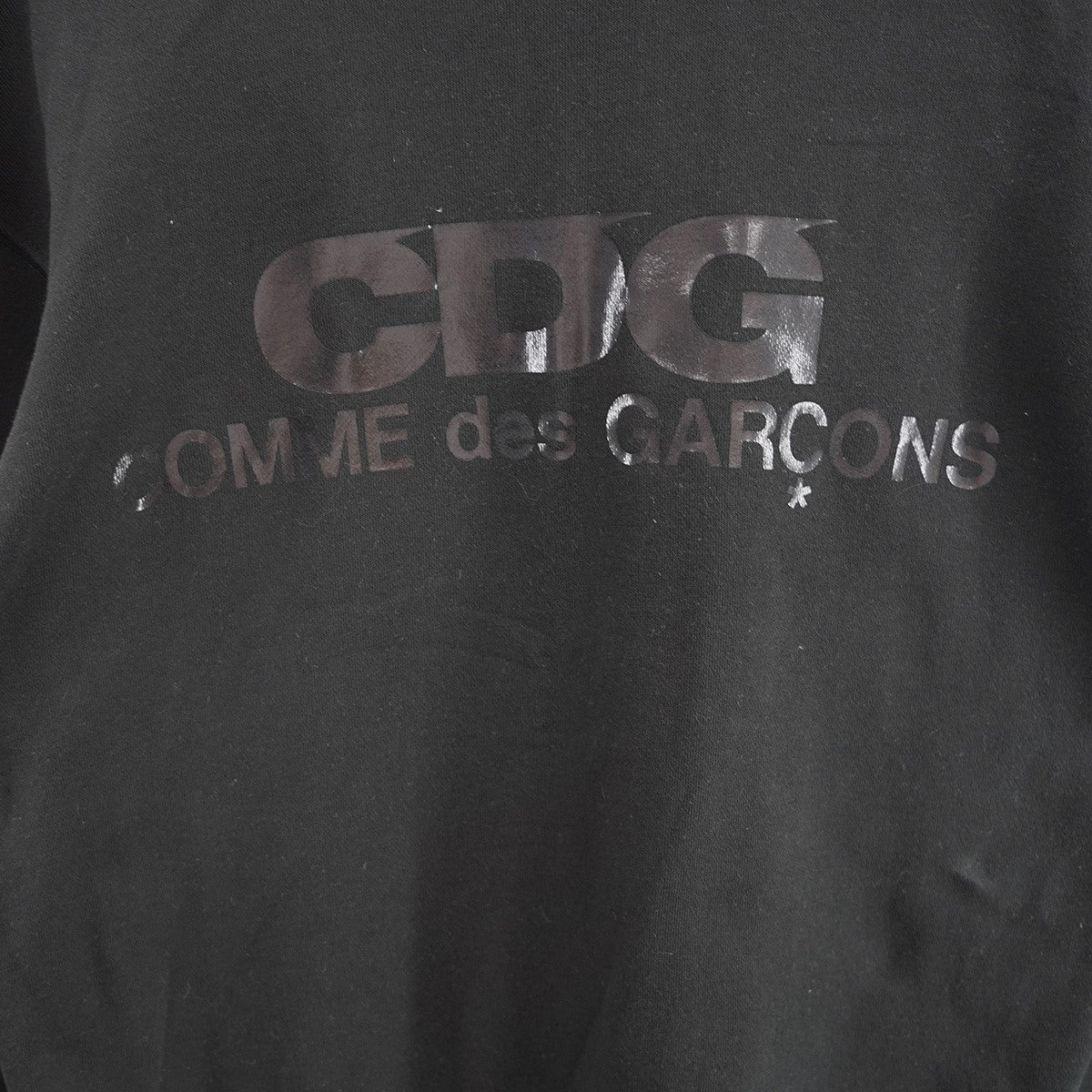 CDG COMME des GARCONS(シーディージー コムデギャルソン) バックロゴ