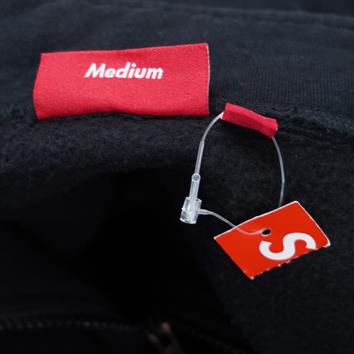 極美品★Supreme スモールボックスロゴ ハーフジップスウェット ネイビー 極美品☆Supreme スモールボックスロゴ ハーフジップスウェット