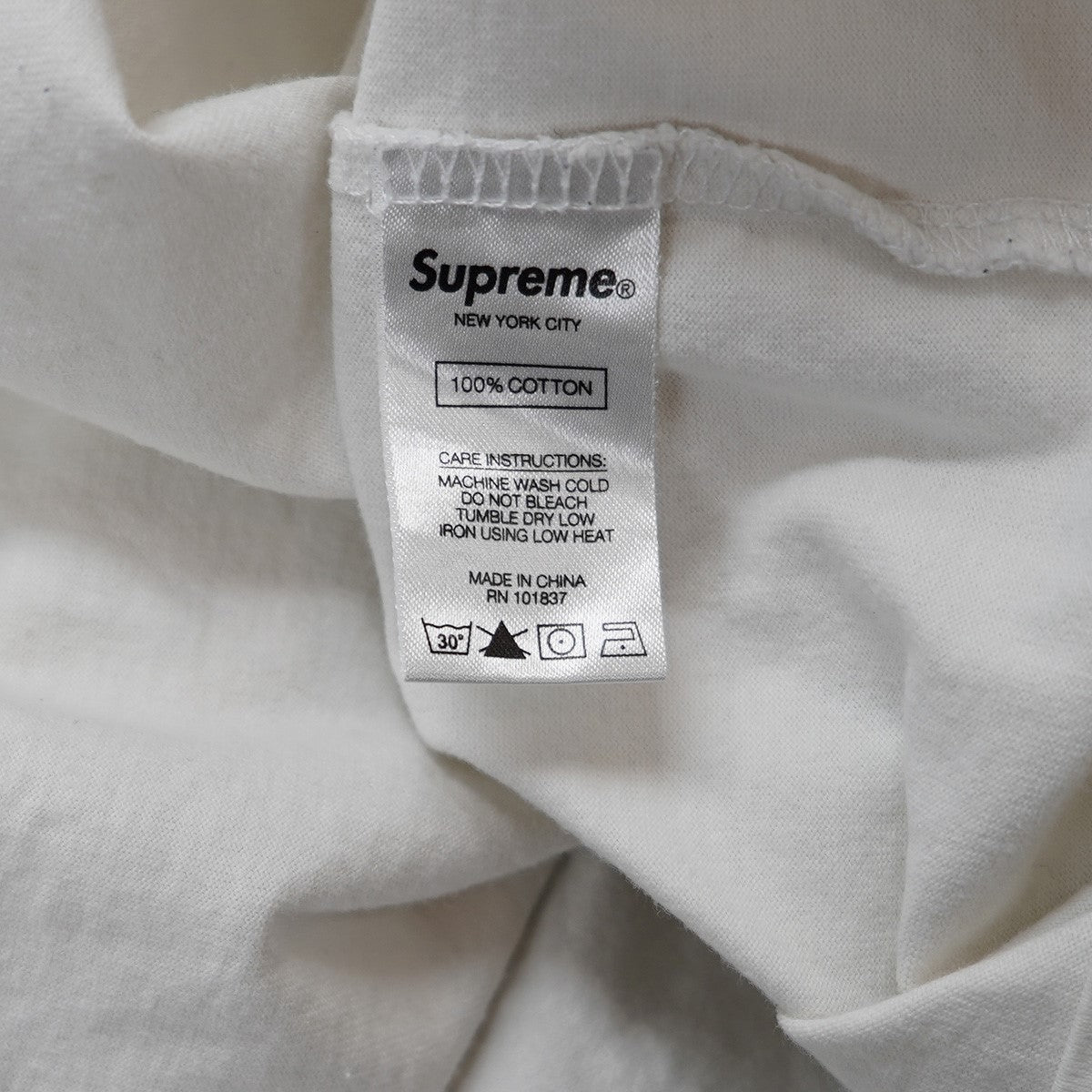 Supreme(シュプリーム) Small Box L／S Tee スモール ボックス