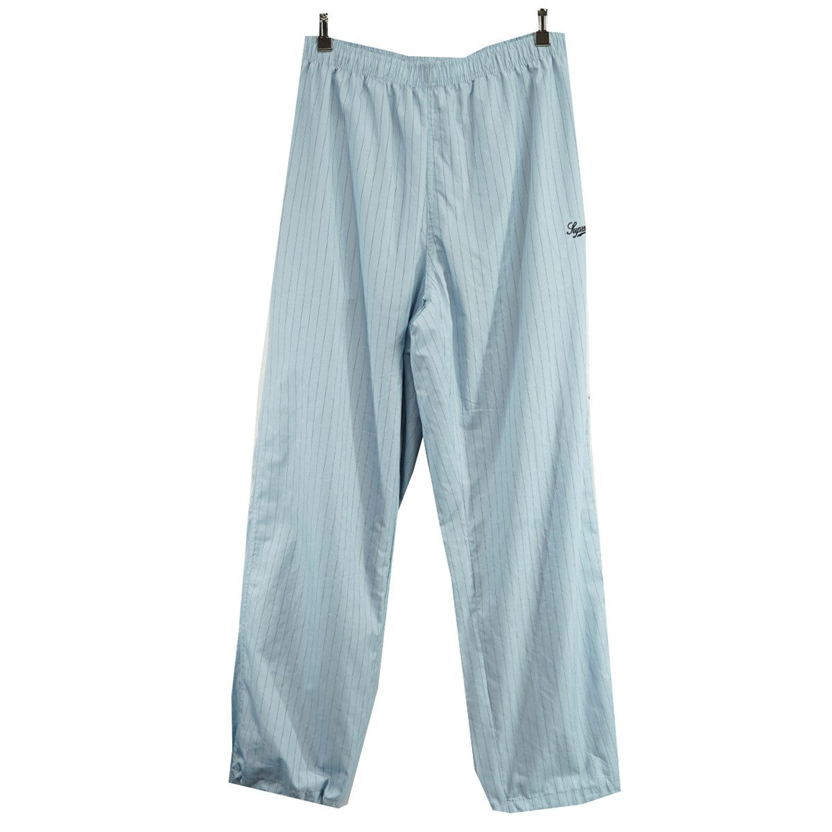 パンツ Supreme Reflective Pinstripe TrackPant M Supreme Reflective Pinstripe Track Pant (FW24) - $148
