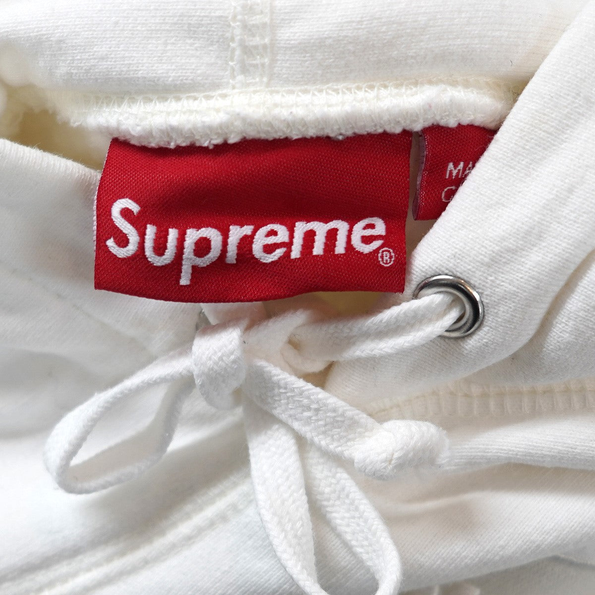 Supreme シュプリーム パーカー ホワイト 白 サイズ:XL | 23AW ボックスロゴ スウェットパーカー (Box Logo Hooded Sweatshirt) | トップス フーディー プルオーバー【メンズ】【K4662】 Supreme(シュプリーム) 23AW Box Logo Hooded Sweatshirtボックスロゴ
