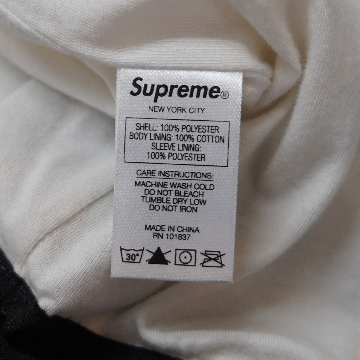 Supreme(シュプリーム) 19SS Apple Coaches Jacket ロゴ アップル