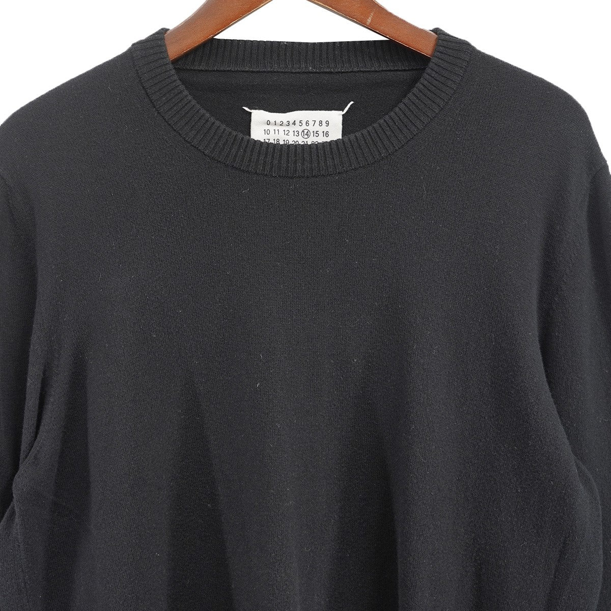 マルジェラ　エルボーパッチ　ニット　ブラック 5色展開のマルジェラのエルボーパッチニット！！！│Ambiance