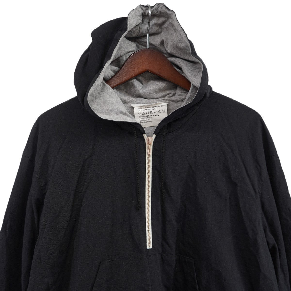 ハーフジップ ナイロン パーカー