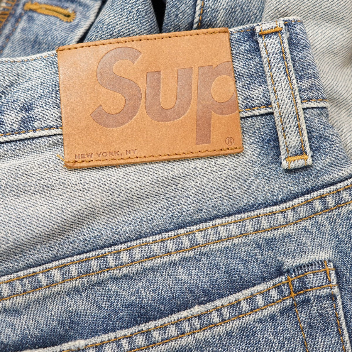 Supreme(シュプリーム) 24AW Distressed Loose Fit Selvedge Jeanディ