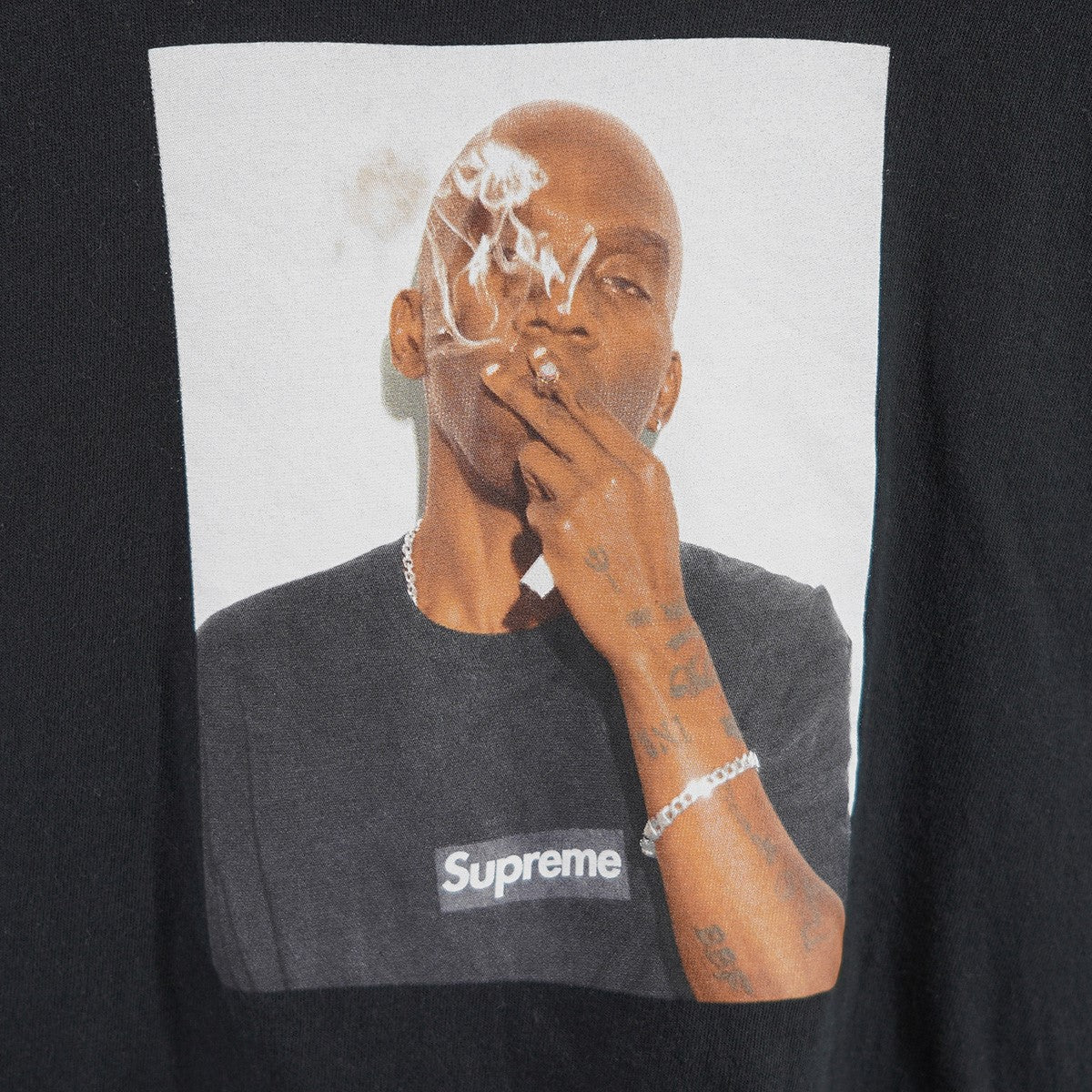 Supreme(シュプリーム) 25SS Dean Blunt Teeフォト ボックスロゴ