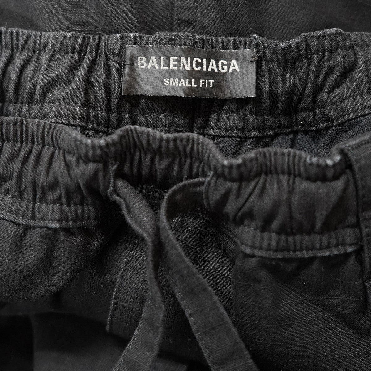 超希少 BALENCIAGA ナロータイ シルク100% 超希少 BALENCIAGA ナロータイ シルク100% - メルカリ