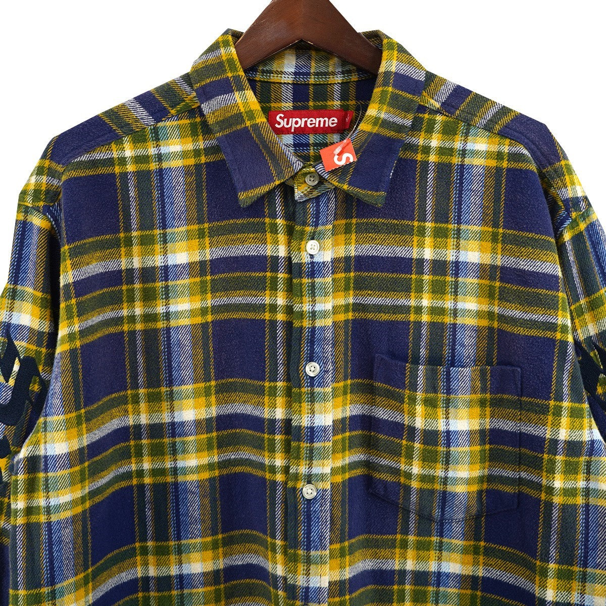 Supreme 25SS Old English Plaid Flannel Shirtオールドイングリッシュ ロゴ 袖刺繍 チェック プレイド フランネル シャツ 古着・中古-3枚目のアイテム画像