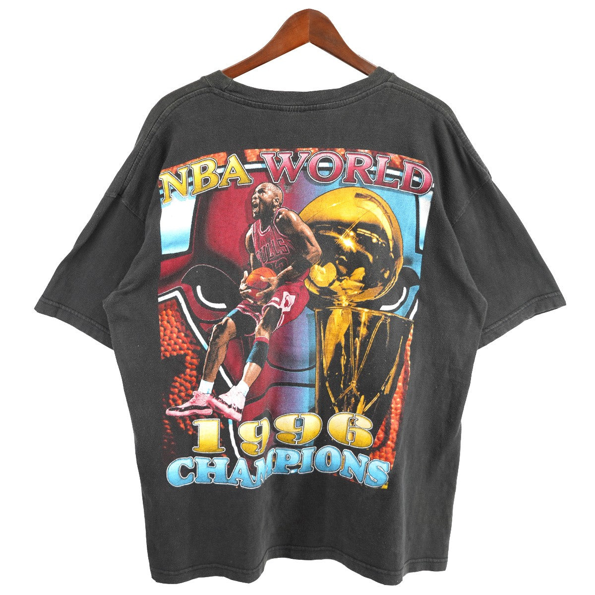 VINTAGE 90s NBA CHICAGO BULLS BOOTLEG RAP TEE CHAMPIONS 1996PIPPEN JORDAN RODMAN シカゴ ブルズ チャンピオンズ Tシャツ 古着・中古-2枚目のアイテム画像
