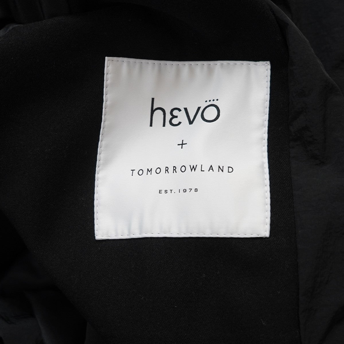 中綿入り ナイロン コート