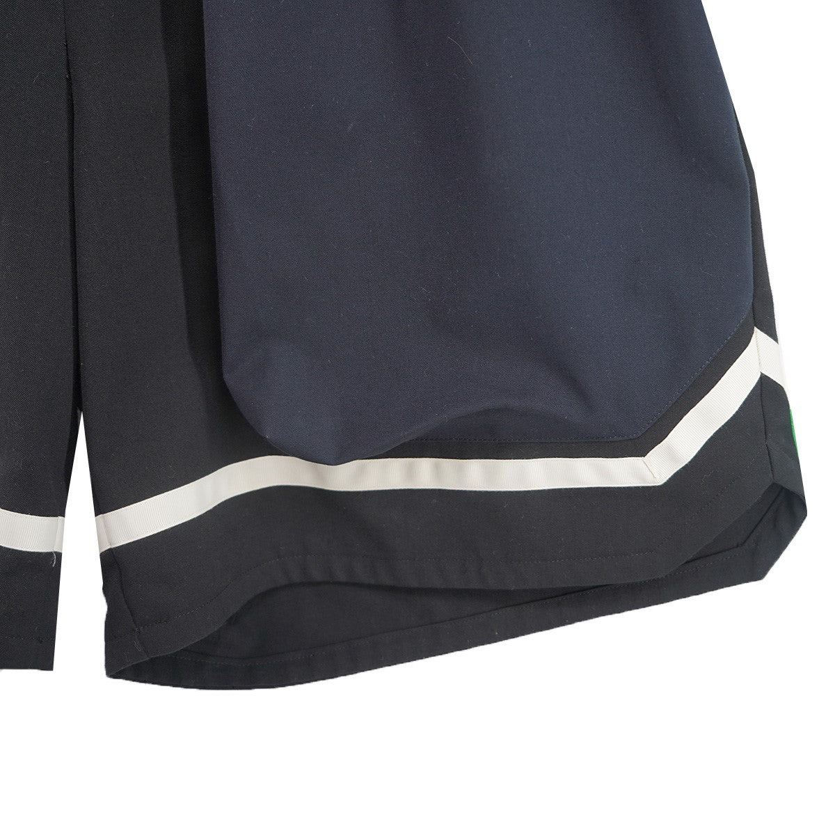 Sise 24SS Harf Pantsウール混 バルーンシルエット ライン イージー ワイド ショーツ ハーフ パンツ 古着・中古-3枚目のアイテム画像