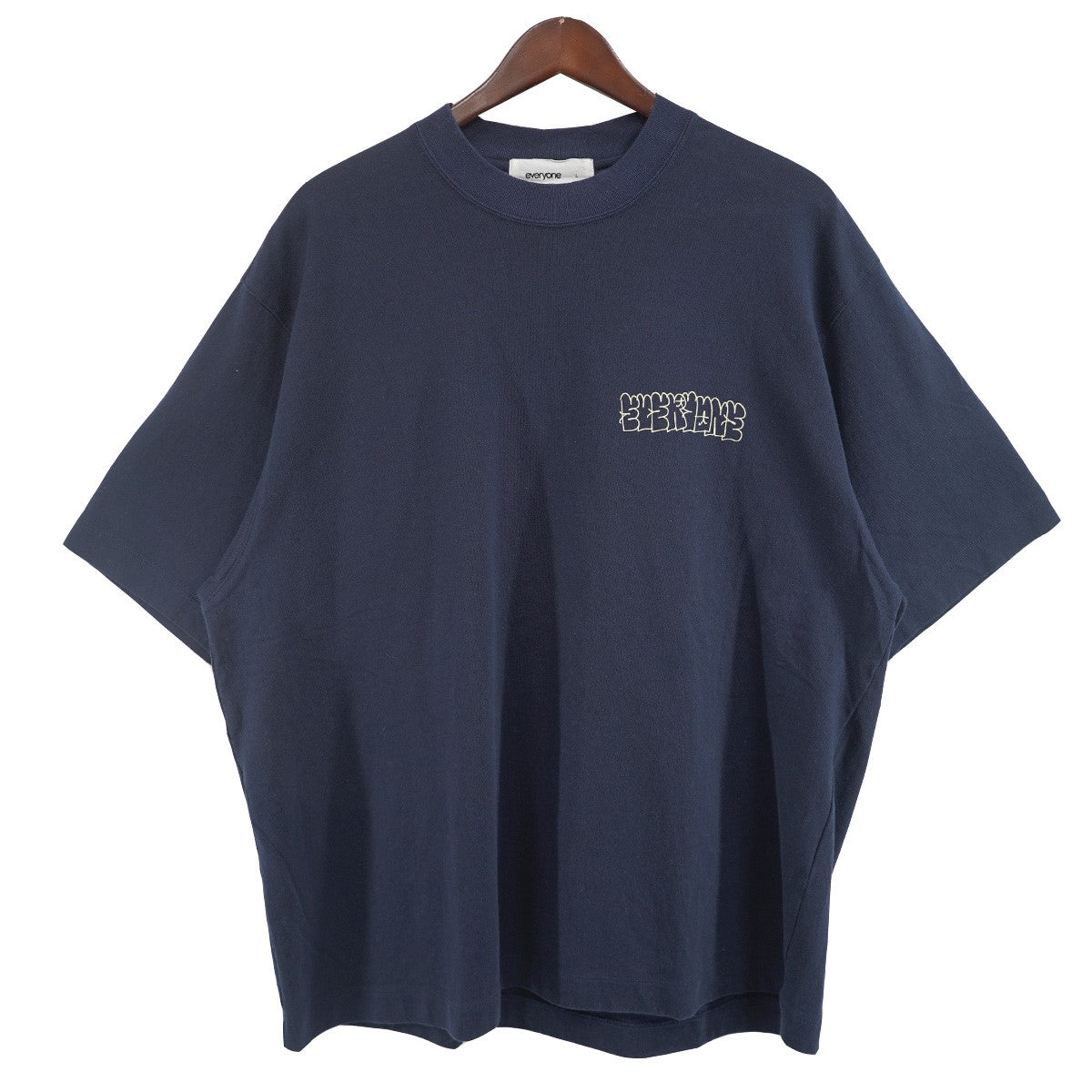everyone(エブリワン) 23SS j．30000(ジェイ．30000) logo teeロゴ