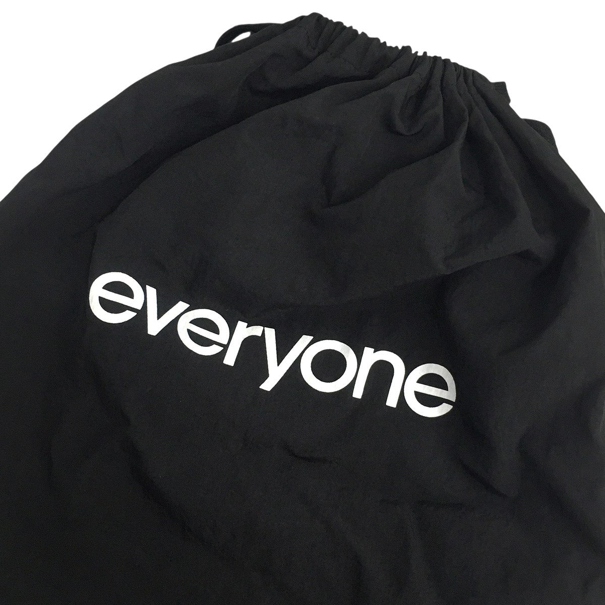 everyone Nylon Kinchaku pouch ロゴ ナイロン 巾着 ポーチ 古着・中古-2枚目のアイテム画像