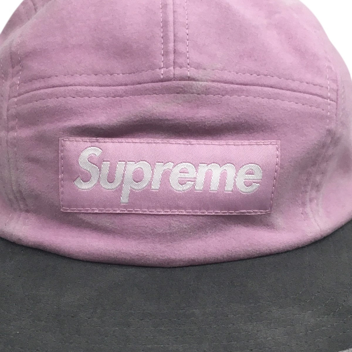 Supreme 迷彩キャップ 7 3/4 ピンクリボン m37405062721_1.jpg?1756545628