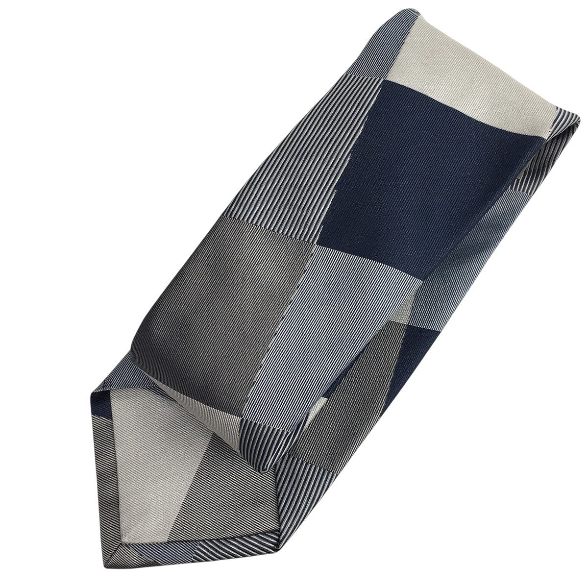 Yohji Yamamoto ヨウジヤマモト　ネクタイ　花柄　グレー Yohji Yamamoto pour homme(ヨウジヤマモトプールオム) シルク