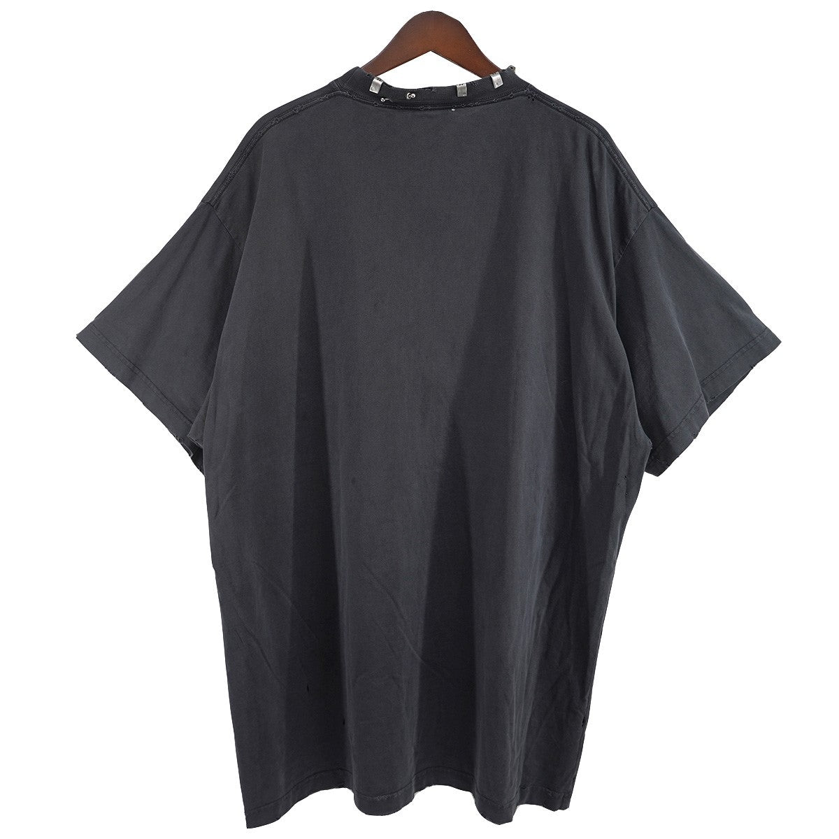 BALENCIAGA(バレンシアガ) 23AW Pierced T-Shirtピアス デザイン
