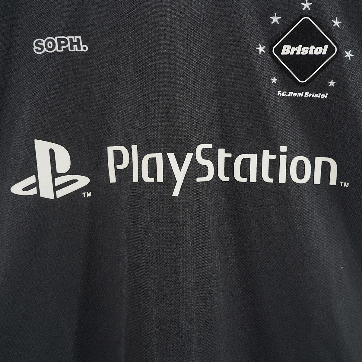 FCRB×PlayStation 24AW PRACTICE L／S BAGGY TOP プレイステーション 30周年記念 コラボエンブレム ロゴ バギー ラグラン ロングスリーブ フットボール ゲーム シャツ 古着・中古-2枚目のアイテム画像