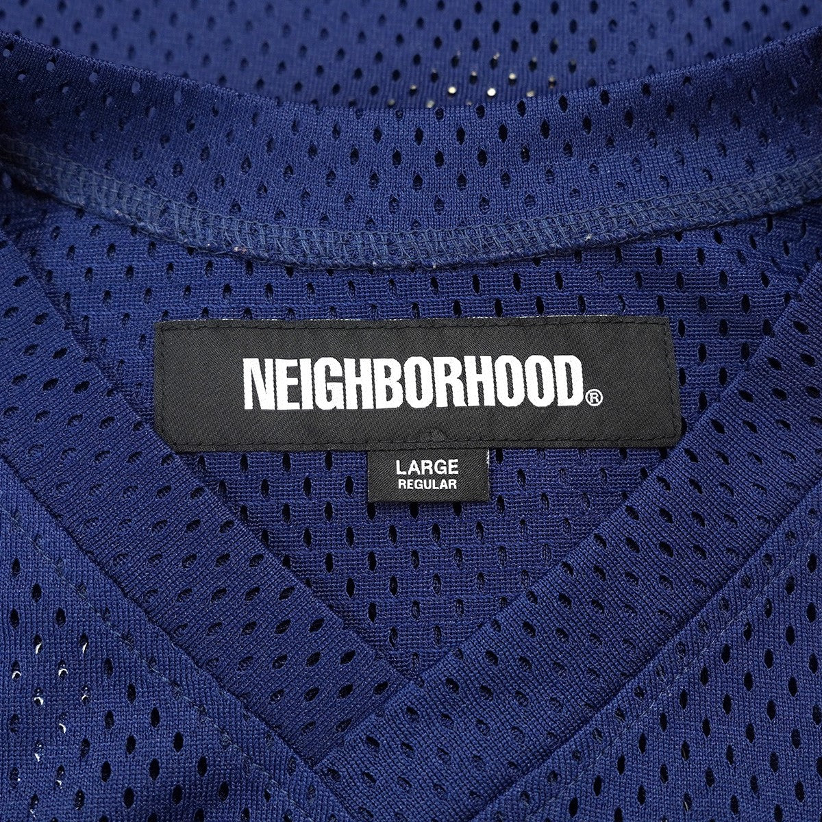 NEIGHBORHOOD 24SS HOCKEY V-NECK SS ラッセルメッシュ生地94 ナンバリング タグ ビッグシルエット Vネック ホッケー ジャージー ゲーム シャツ 古着・中古-6枚目のアイテム画像