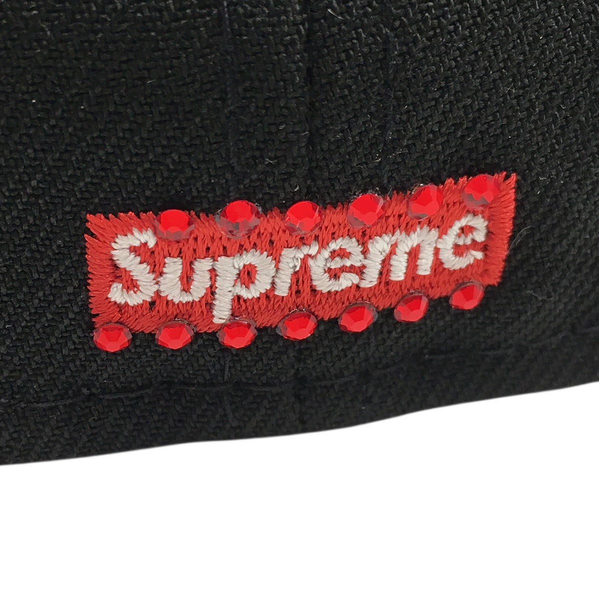 Supreme シュプリーム Swarovskiスワロフスキーニューエラキャップ Supreme（シュプリーム） シュプリーム×スワロフスキー×ニューエラ