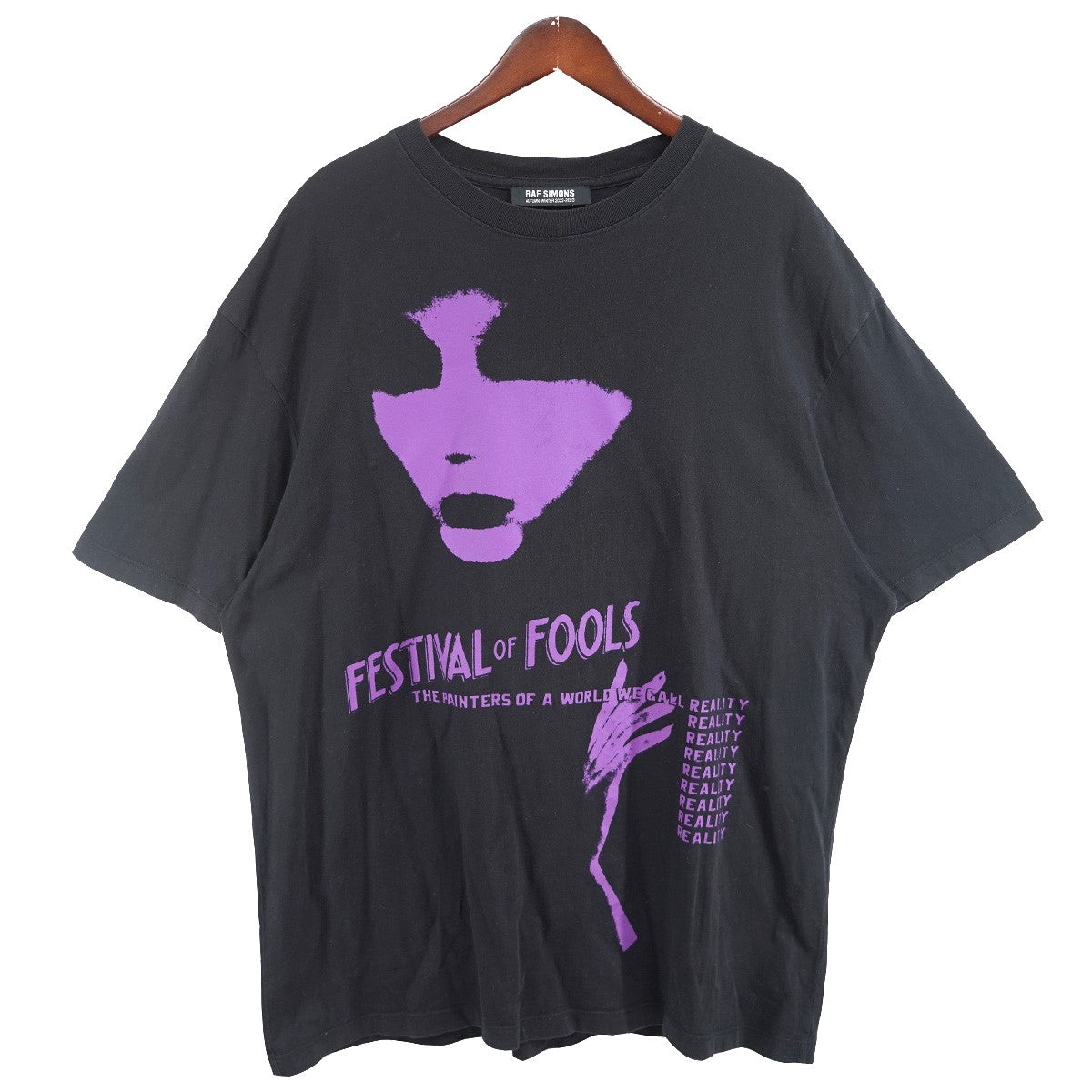 RAF SIMONS 22AW OVERSIZED FESTIVAL FOOLS PRINT ON FRONT T-SHIRTオーバーサイズ フェスティバル フールズ ロゴ パッチ Tシャツ 古着・中古-1枚目のアイテム画像