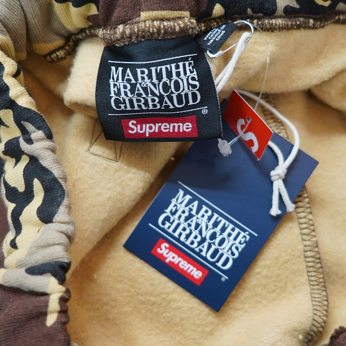 Supreme×MARITHE+FRANCOIS GIRBAUD 25SS Marithe + Francois Girbaud Shuttle Tape Cargo Sweatpantロゴ イージー シャトル テープ カーゴ スウェットパンツ 古着・中古-6枚目のアイテム画像
