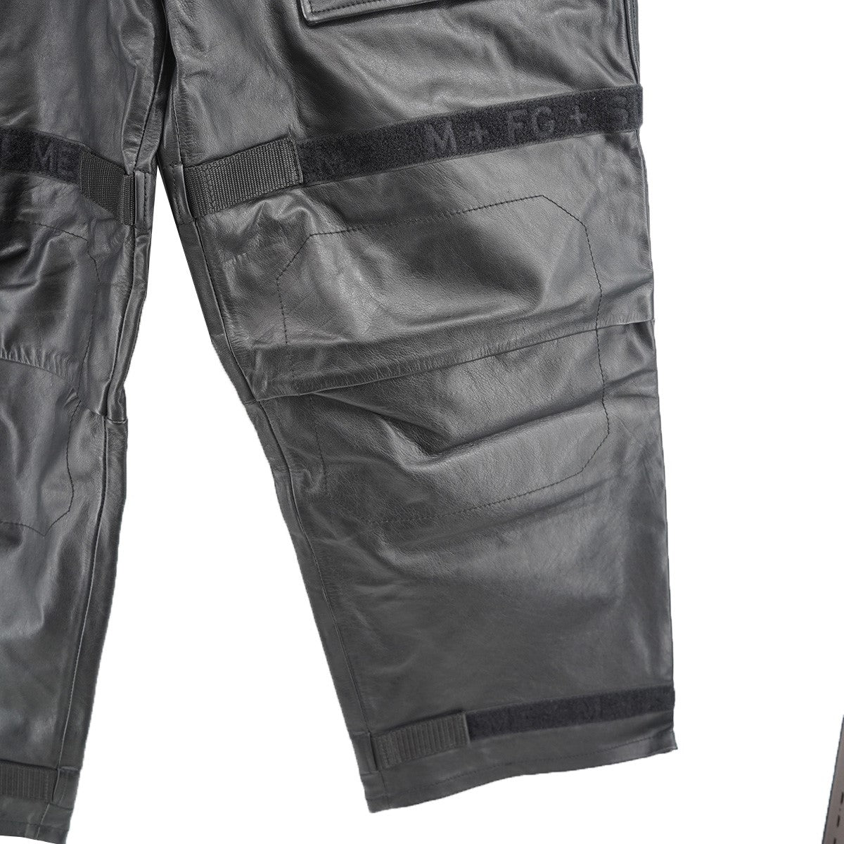 Supreme×Marithe + Francois Girbaud 25SS Shuttle Tape Leather Cargo