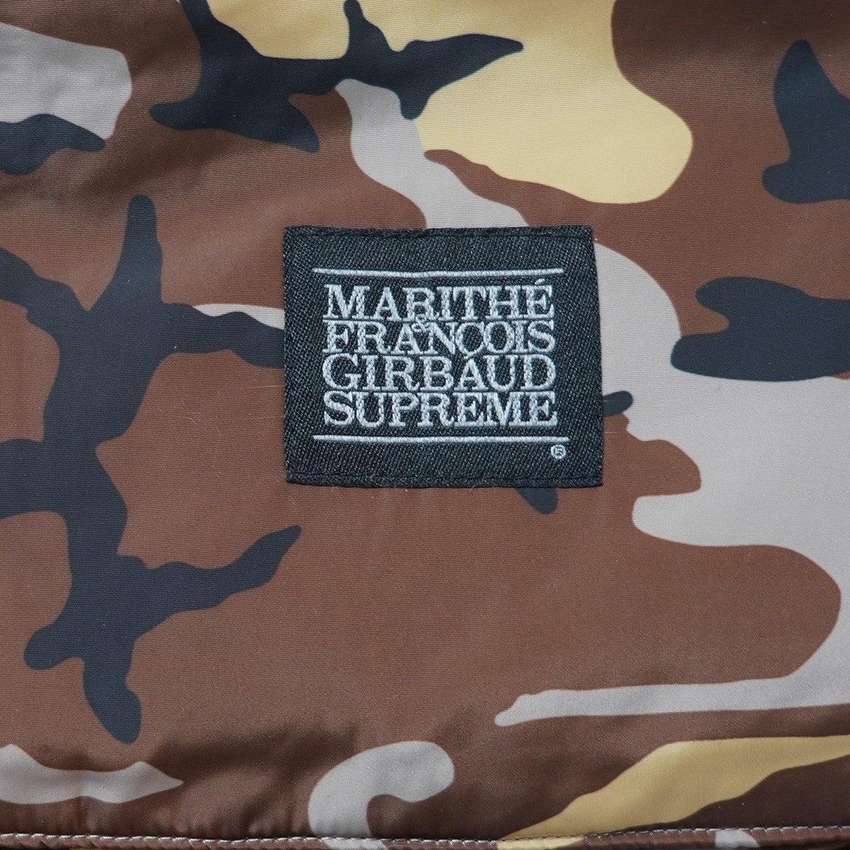 Supreme×MARITHE+FRANCOIS GIRBAUD 25SS Marithe + Francois Girbaud Down Puffer Vestロゴ カモ 迷彩 ダウン パファー ベスト 古着・中古-5枚目のアイテム画像