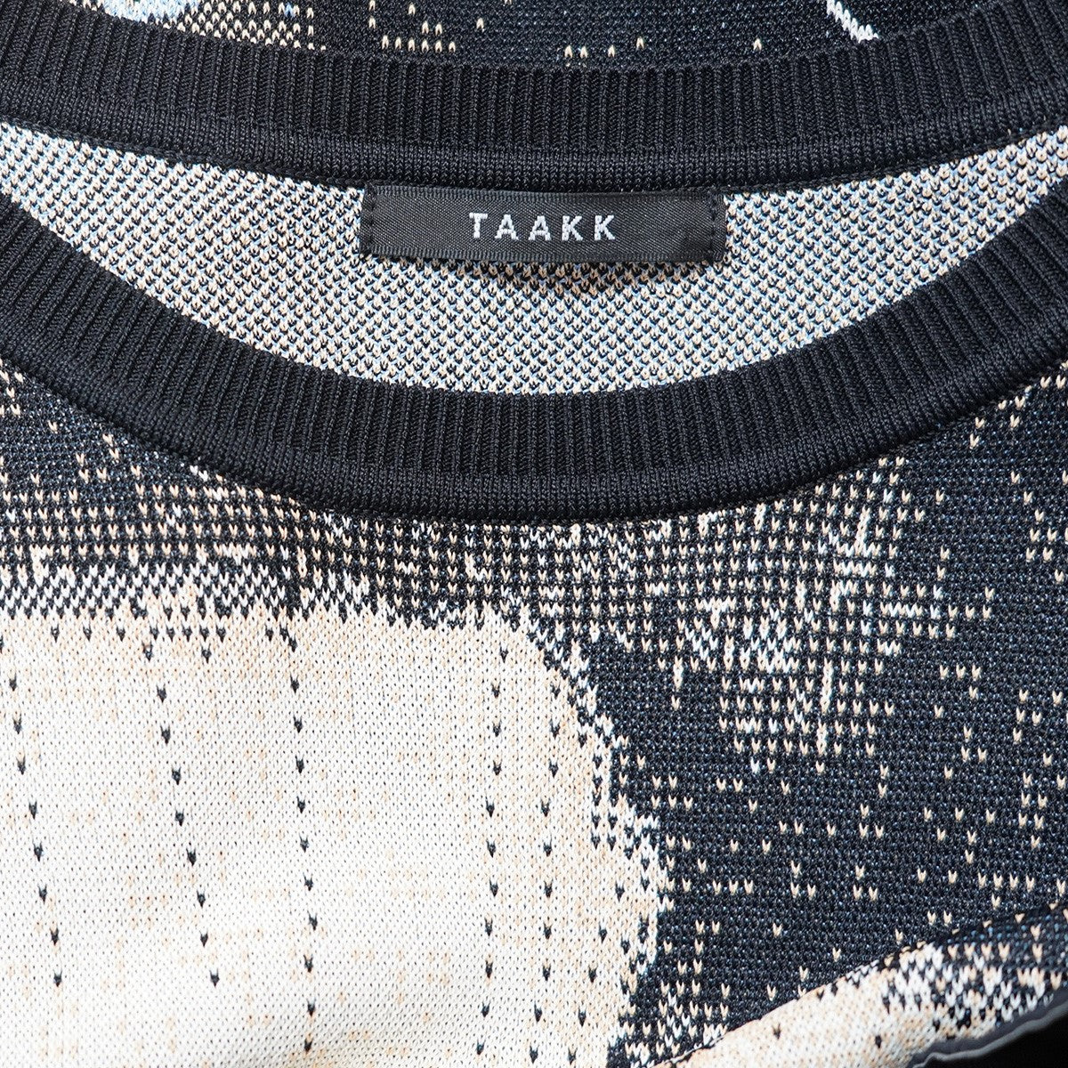 TAAKK(ターク) 24AW JACQUARD KNITフラワー ジャガード織りニット 定価