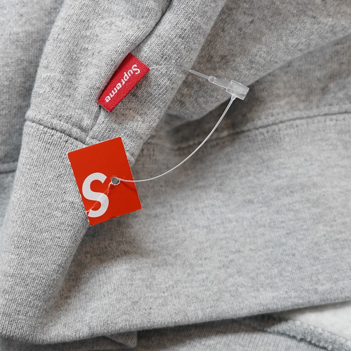 Supreme 25AW Small Box Zip Up Hooded Sweatshirtスモール ボックスロゴ ジップアップ フーデッドスウェットシャツ パーカー 古着・中古-4枚目のアイテム画像