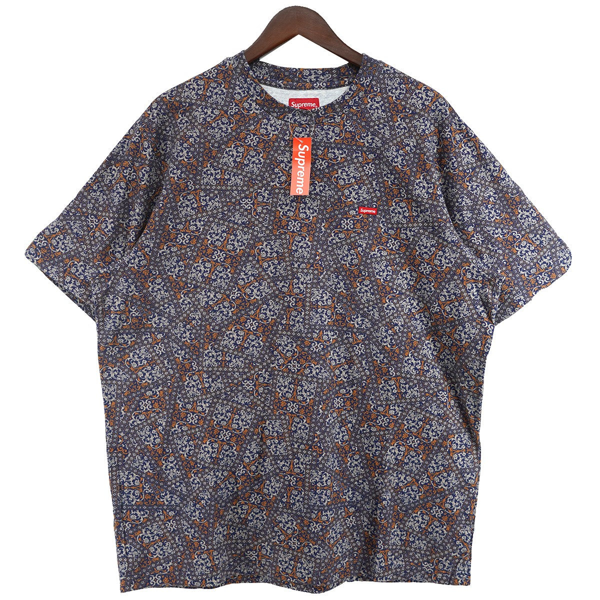 Supreme 21AW Small Box Tee Navy Floral Cards限定カラー スモールボックスロゴ ネイビーフローラル カード Tシャツ 古着・中古-1枚目のアイテム画像