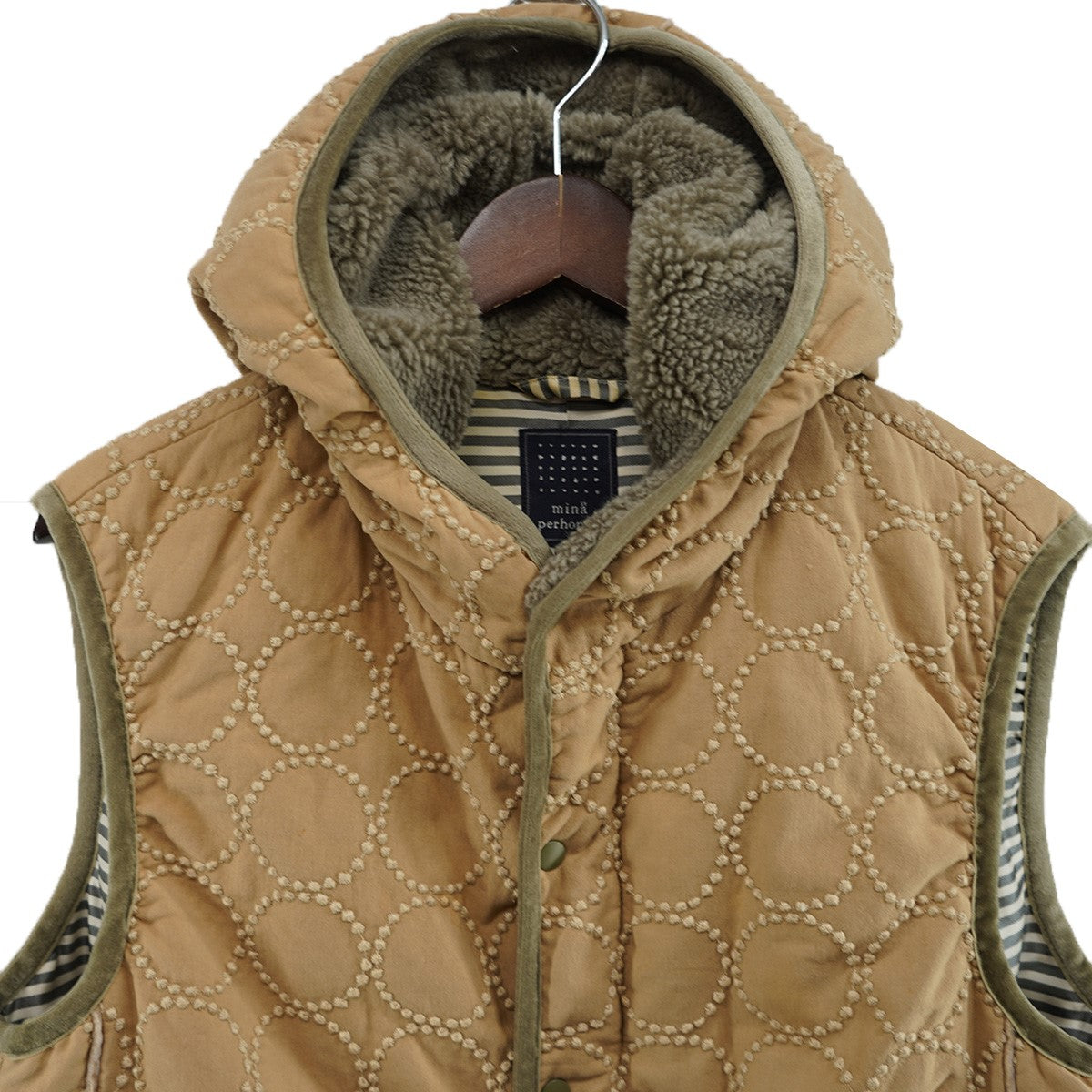 mina perhonen(ミナペルホネン) tambourine タンバリン 刺繍 ダウン