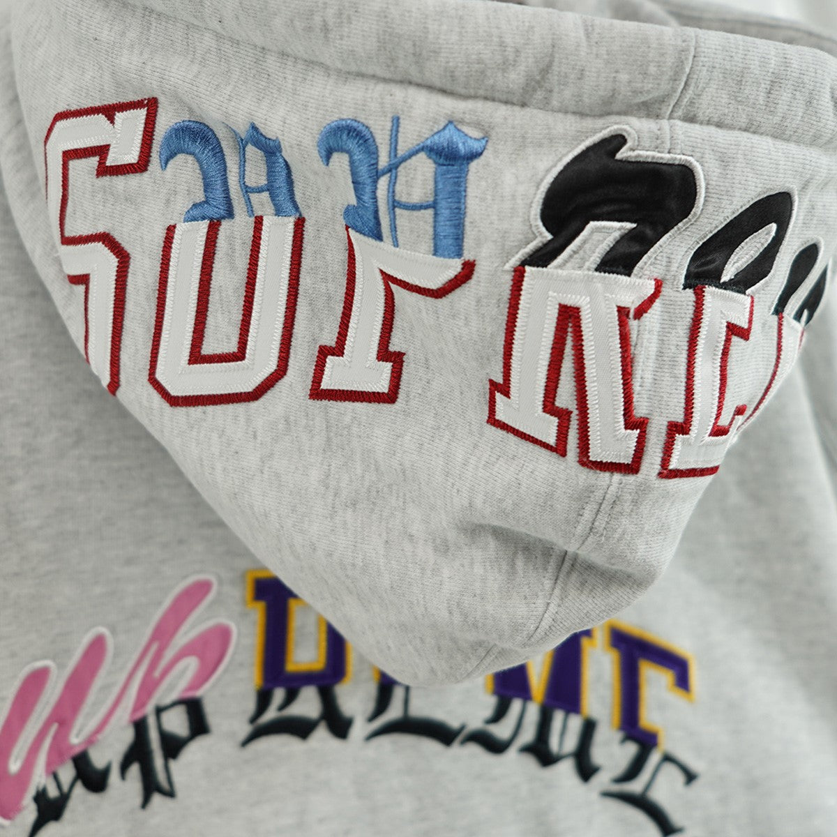 Supreme 25AW Multi Logos Hooded Sweatshirtマルチ バック ロゴ 刺繍 パーカー フーデッドスウェットシャツ 古着・中古-3枚目のアイテム画像