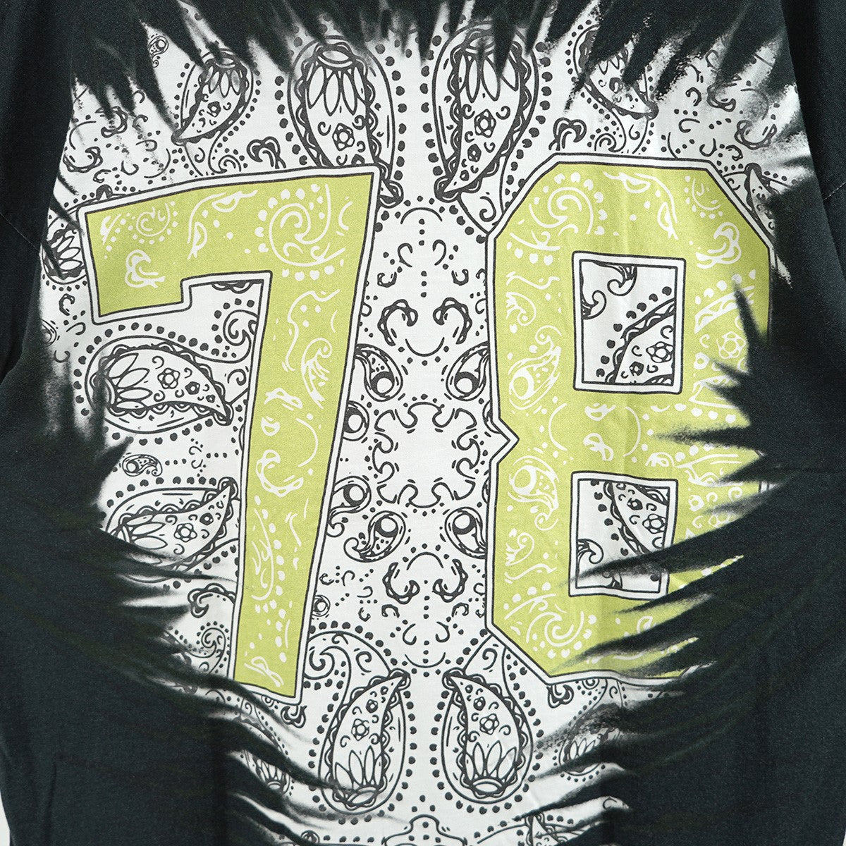 DIESEL by Glenn Martens 25SS T-Boxt-78-R1 T-Shirt With 78 Bandana Printバンダナ ナンバリング 加工 オーバーサイズ Tシャツ 古着・中古-4枚目のアイテム画像