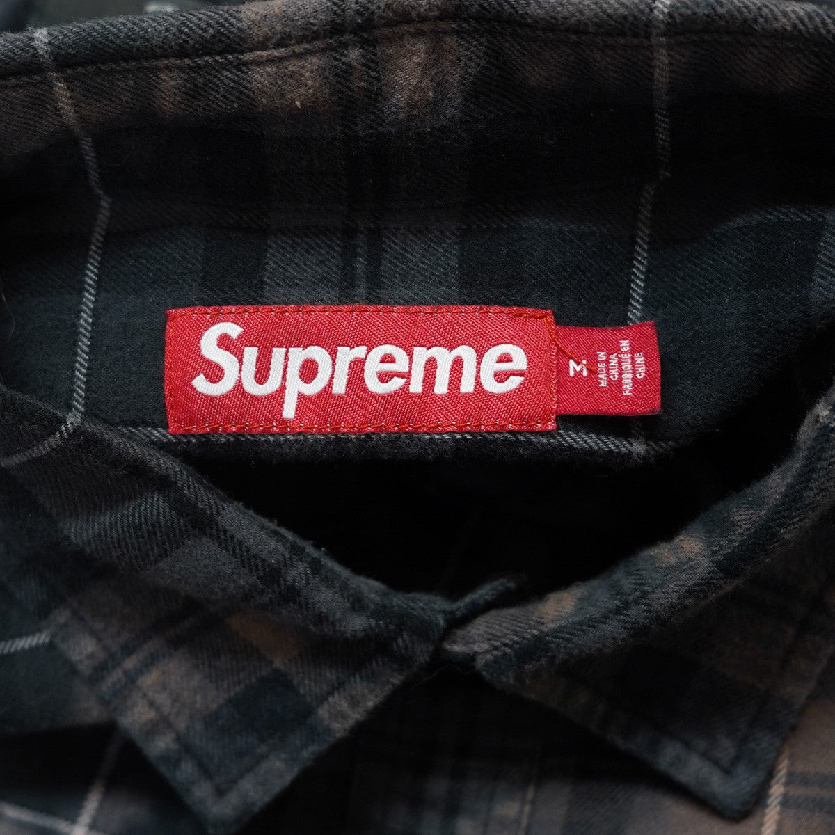 Supreme 25AW The Exorcist Flannel Shirt 楳図かずお リーガン・マクニールエクソシスト フランネル ブリーチ加工 チェック ロゴ シャツ 古着・中古-6枚目のアイテム画像
