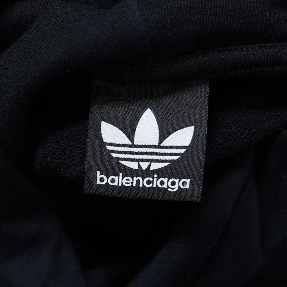 BALENCIAGA×adidas 22AW adidasコラボ Large Fit Hoodieロゴ スリーブ ライン オーバーサイズ パーカー 古着・中古-5枚目のアイテム画像