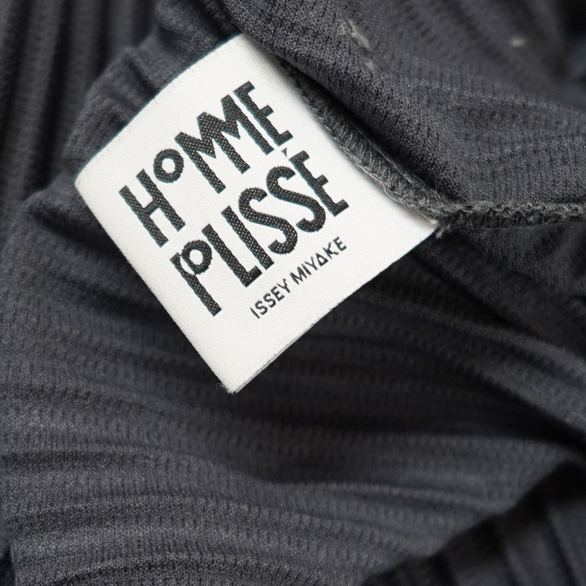 HOMME PLISSE ISSEY MIYAKE PLEATS HOODIE プリーツ プルオーバーパーカー 古着・中古-5枚目のアイテム画像