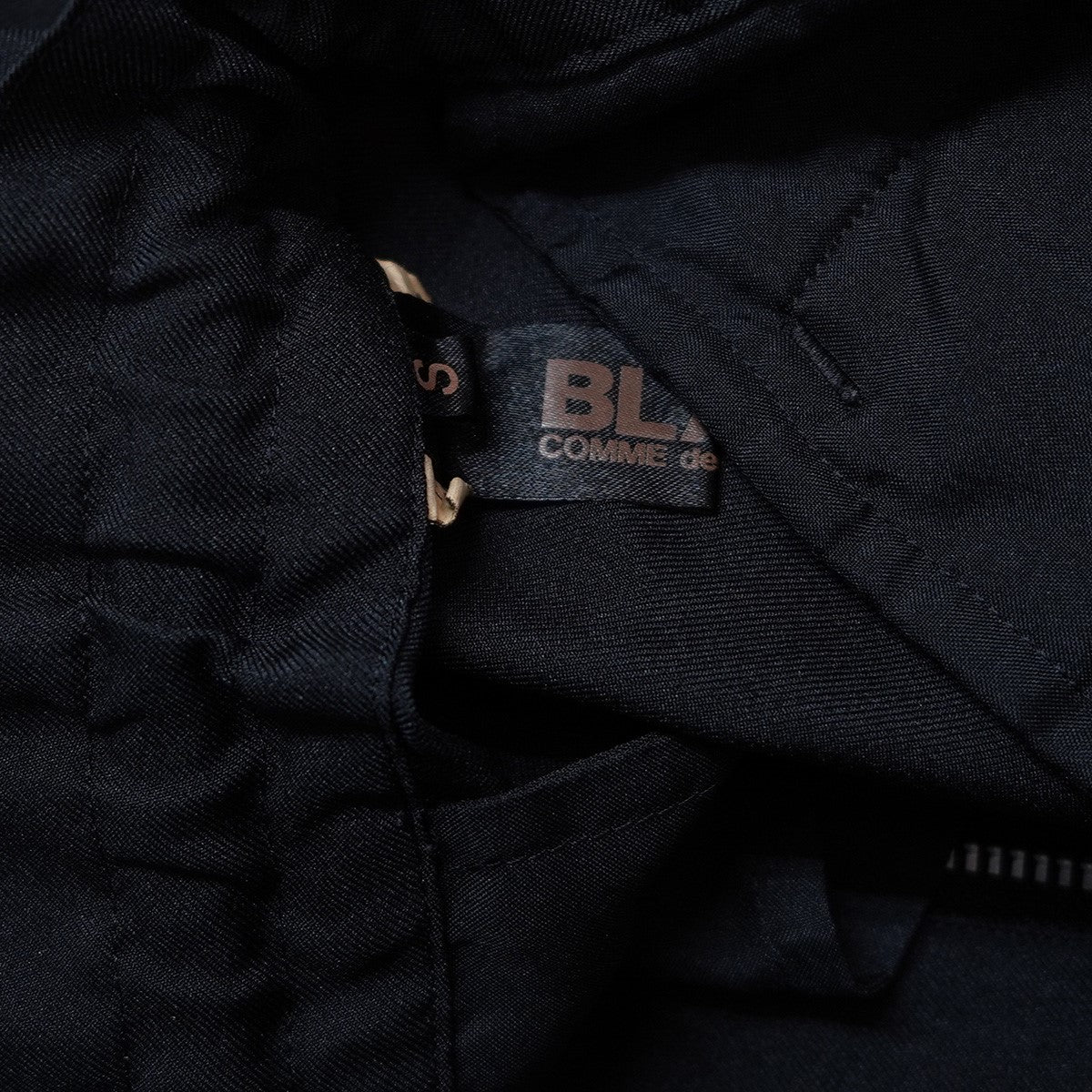BLACK COMME des GARCONS 19AW ポリ縮絨 イージー パンツ 古着・中古-6枚目のアイテム画像